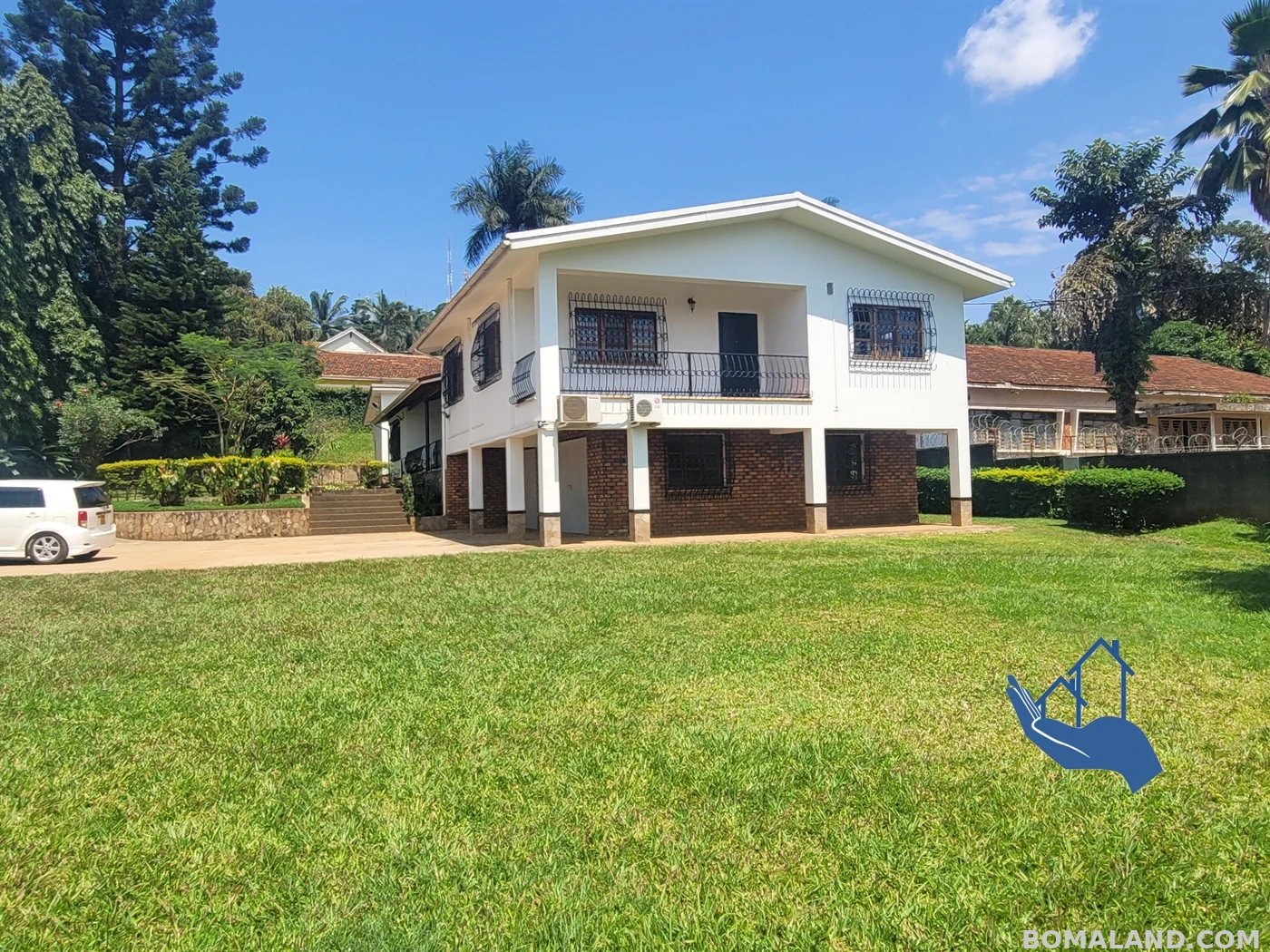 4 bedroom Mansion for rent in Muyenga Kampala Uganda