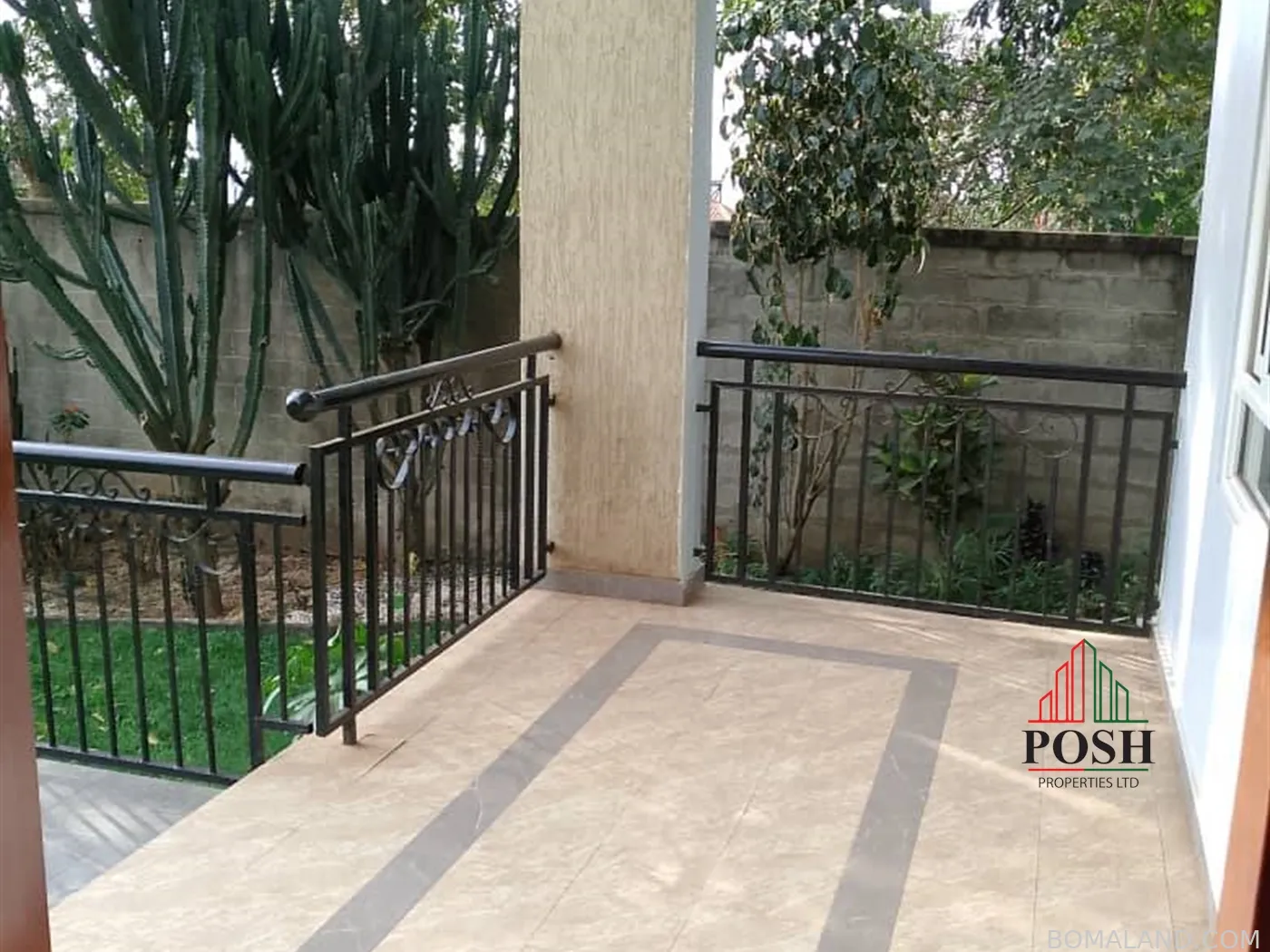 4 bedroom Town House for rent in Mbuya Kampala Uganda