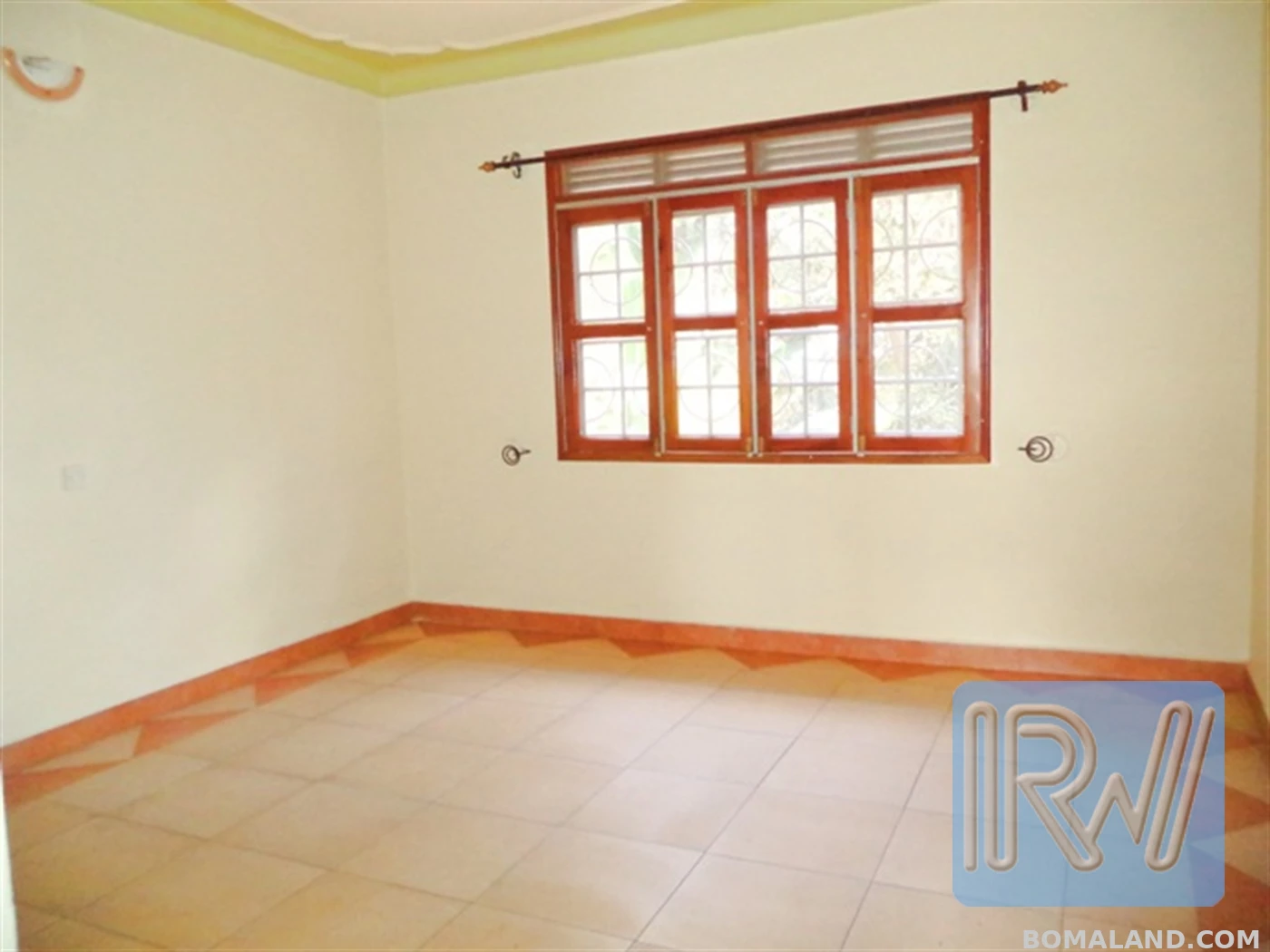 5 bedroom Storeyed house for sale in Entebbe Wakiso Uganda