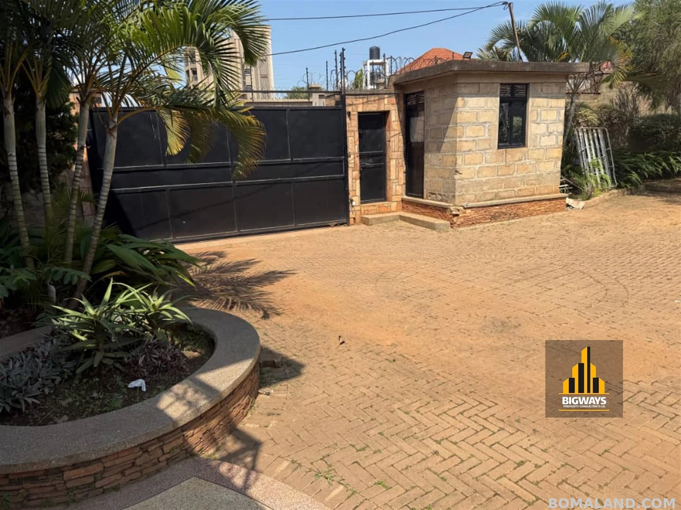 4 bedroom Storeyed house for sale in Naalya Wakiso Uganda