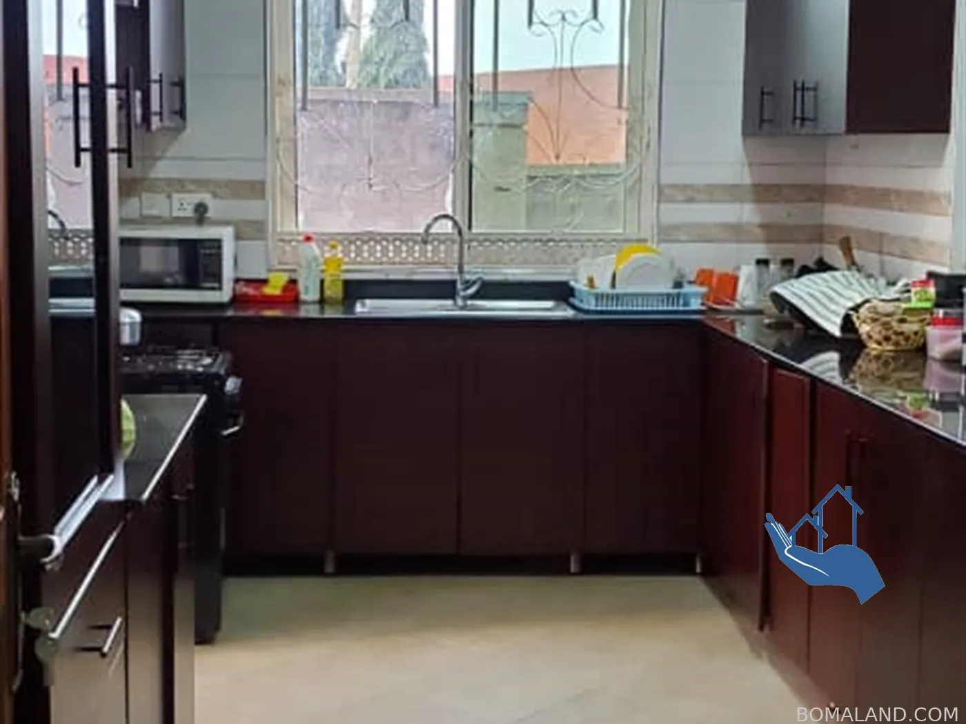 6 bedroom Mansion for sale in Kajjansi Wakiso Uganda