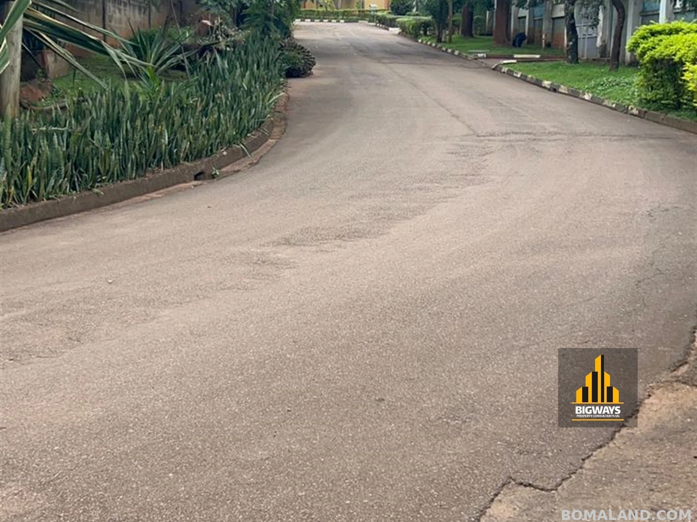 5 bedroom Bungalow for sale in Kololo Kampala Uganda