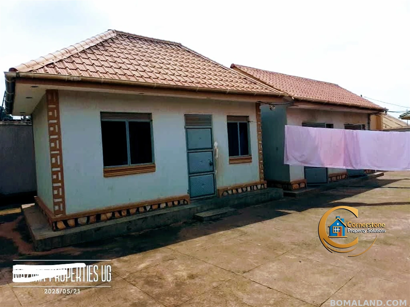 5 bedroom Bungalow for sale in Misindye Mukono Uganda
