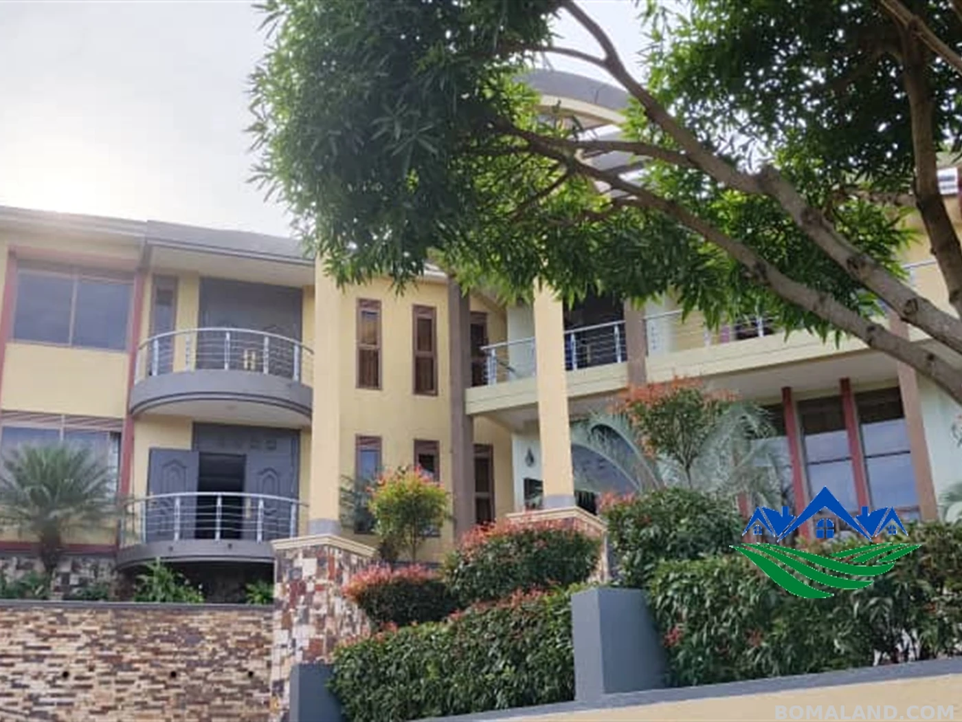 5 bedroom Mansion for sale in Lubowa Wakiso Uganda