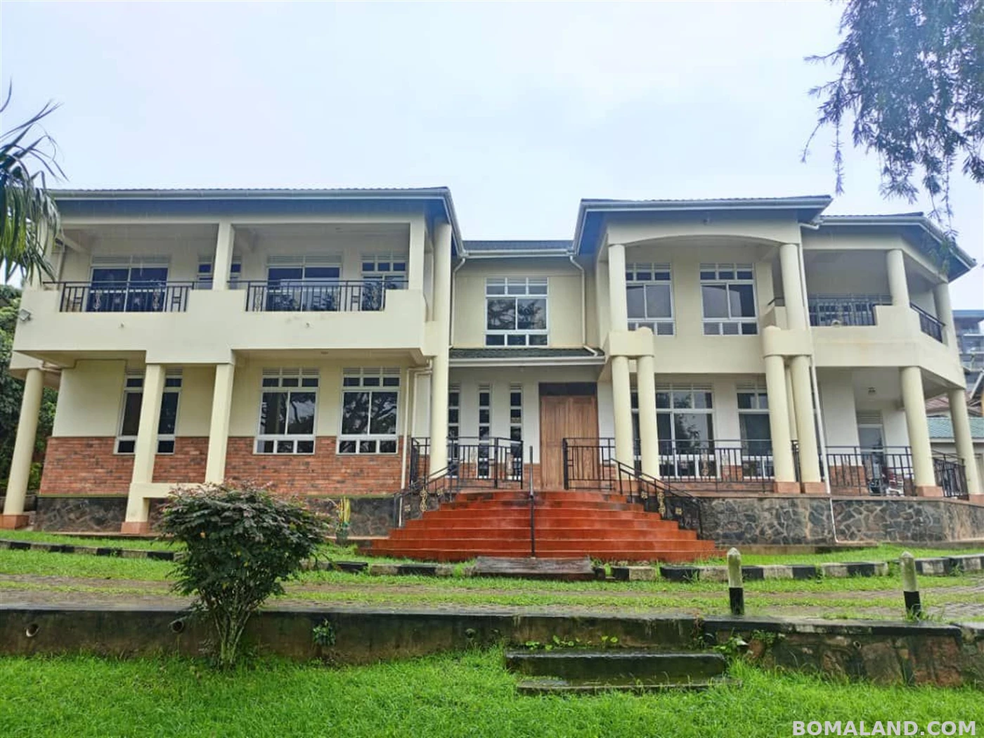 7 bedroom Storeyed house for sale in Muyenga Kampala Uganda