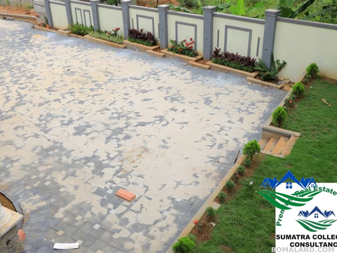 6 bedroom Mansion for sale in Munyonyo Kampala Uganda