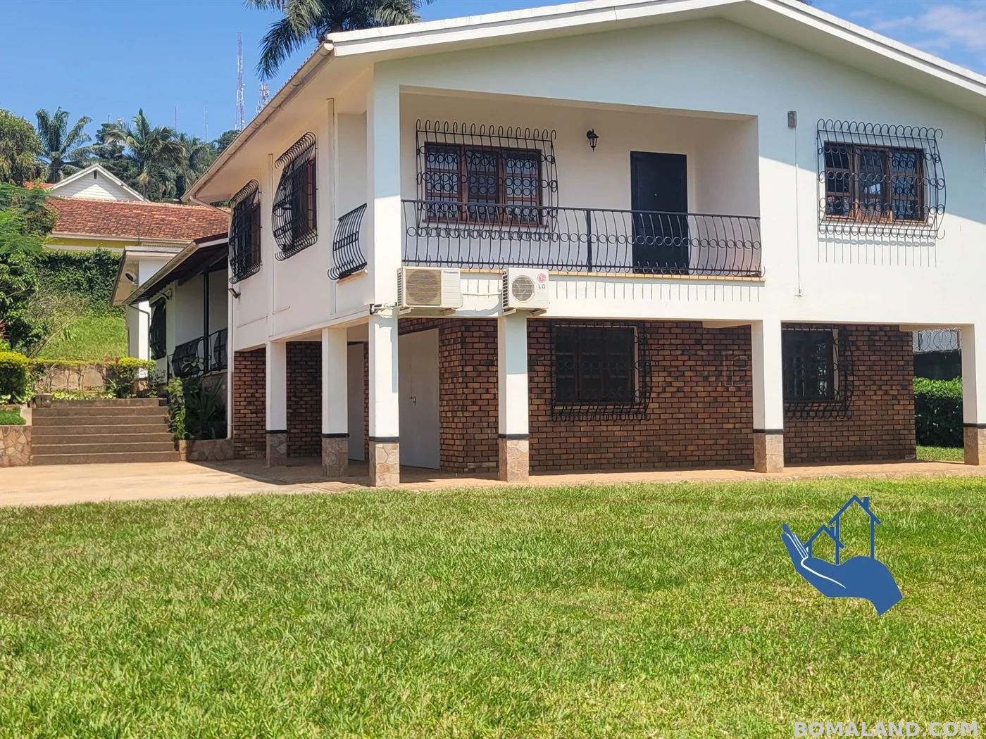4 bedroom Mansion for rent in Muyenga Kampala Uganda