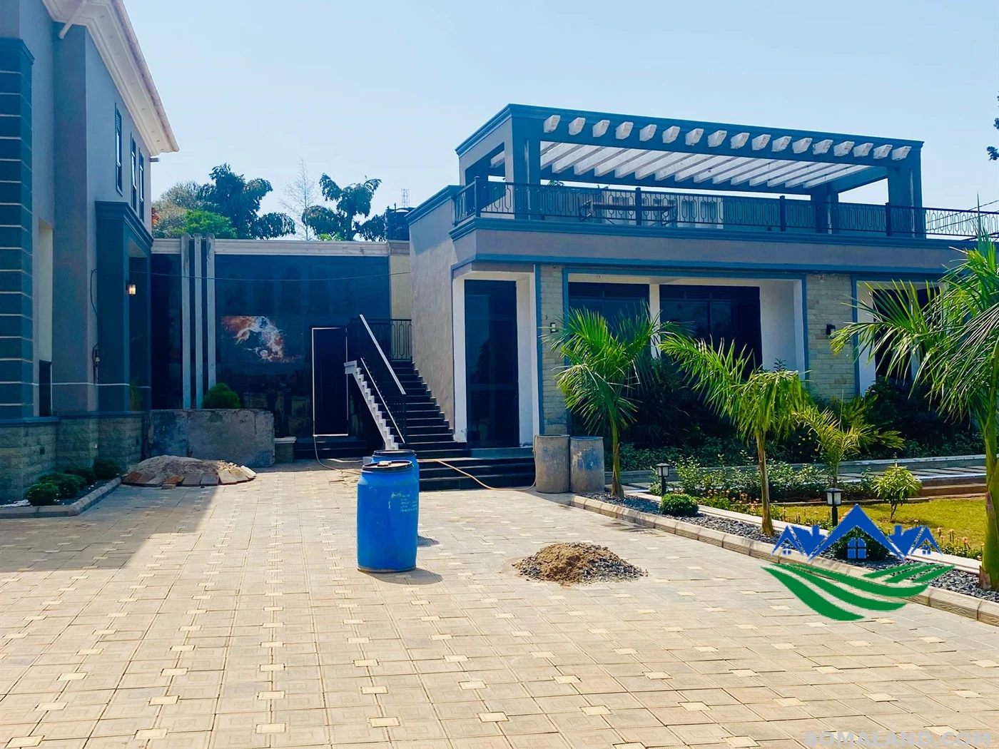 7 bedroom Mansion for sale in Munyonyo Wakiso Uganda