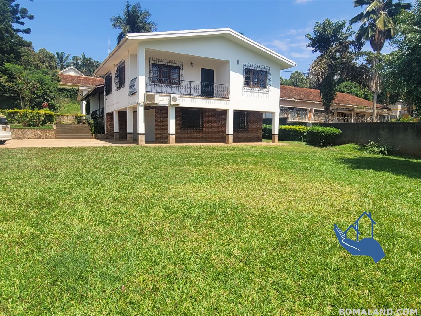 4 bedroom Mansion for rent in Muyenga Kampala Uganda