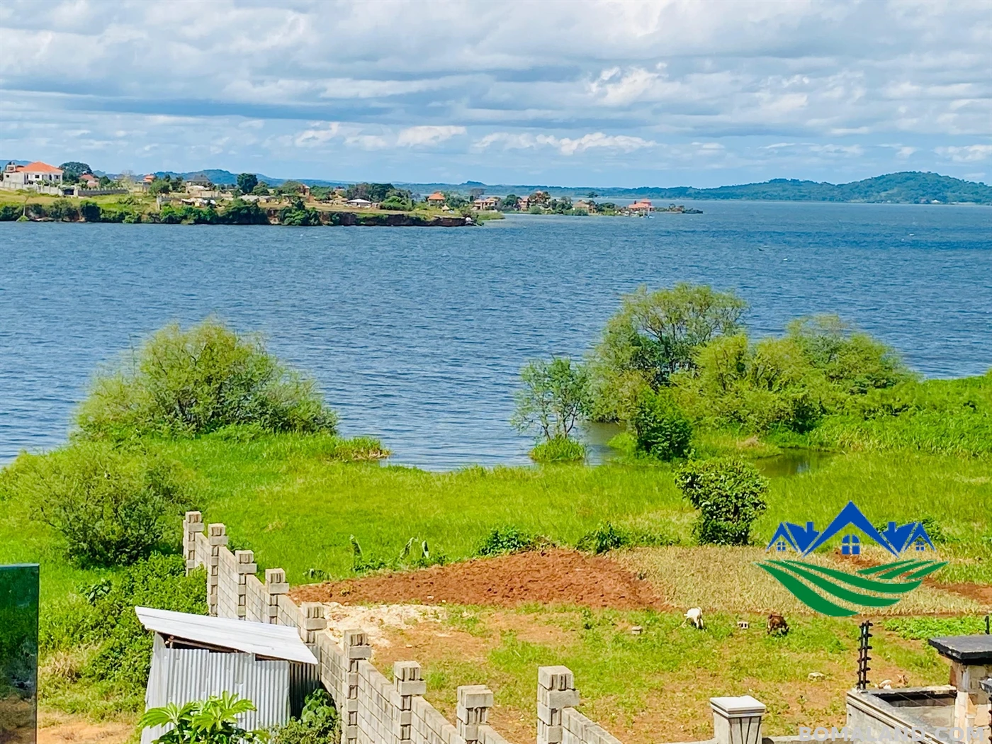 7 bedroom Mansion for sale in Kigo Wakiso Uganda