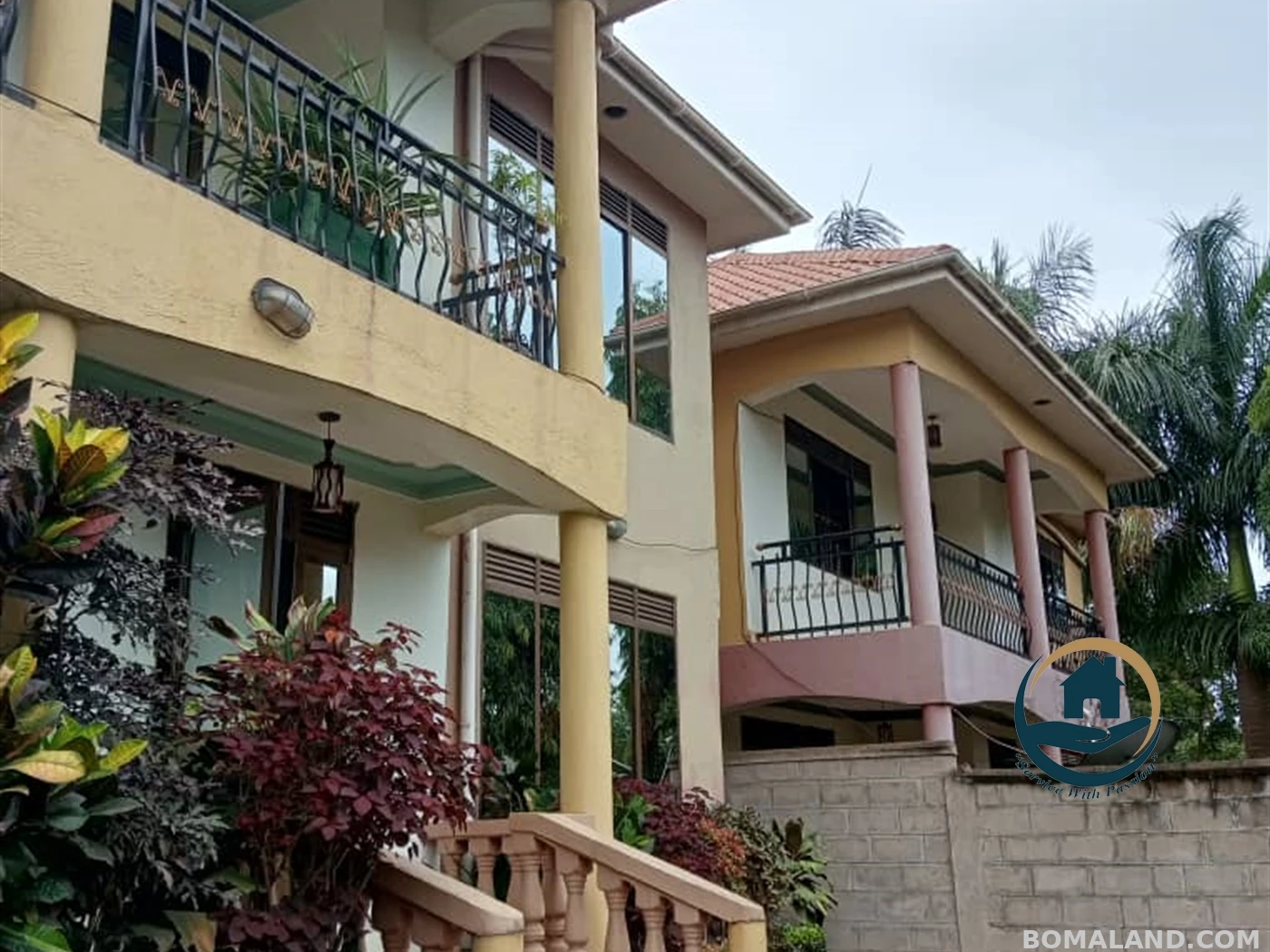 6 bedroom Storeyed house for sale in Bugonga Wakiso Uganda