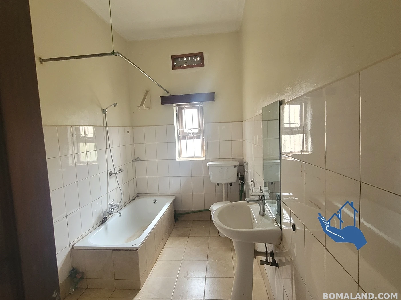 3 bedroom Bungalow for rent in Muyenga Kampala Uganda