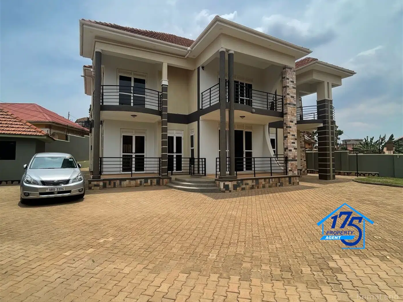 6 bedroom Mansion for sale in Najjera Wakiso Uganda