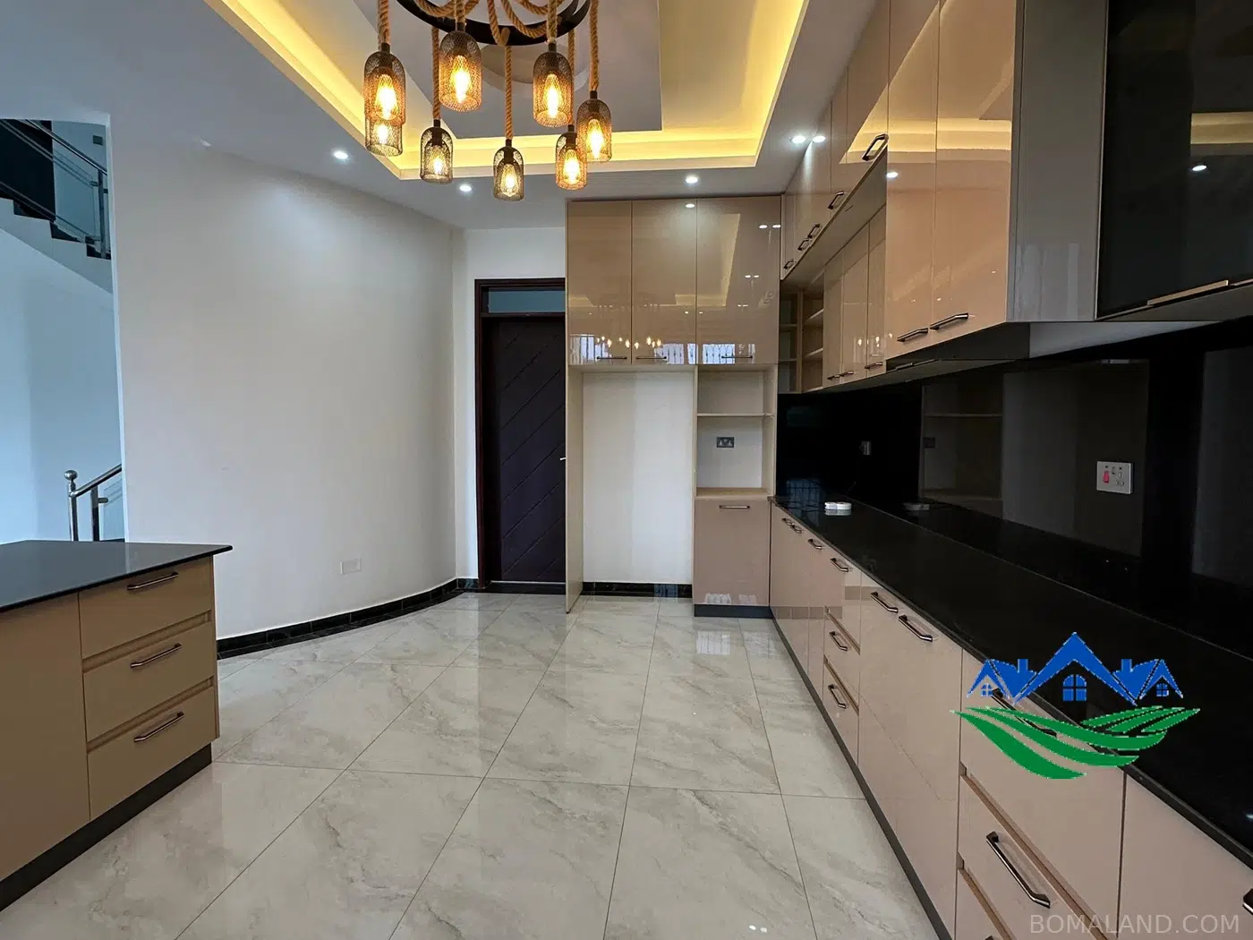 5 bedroom Mansion for sale in Kira Wakiso Uganda