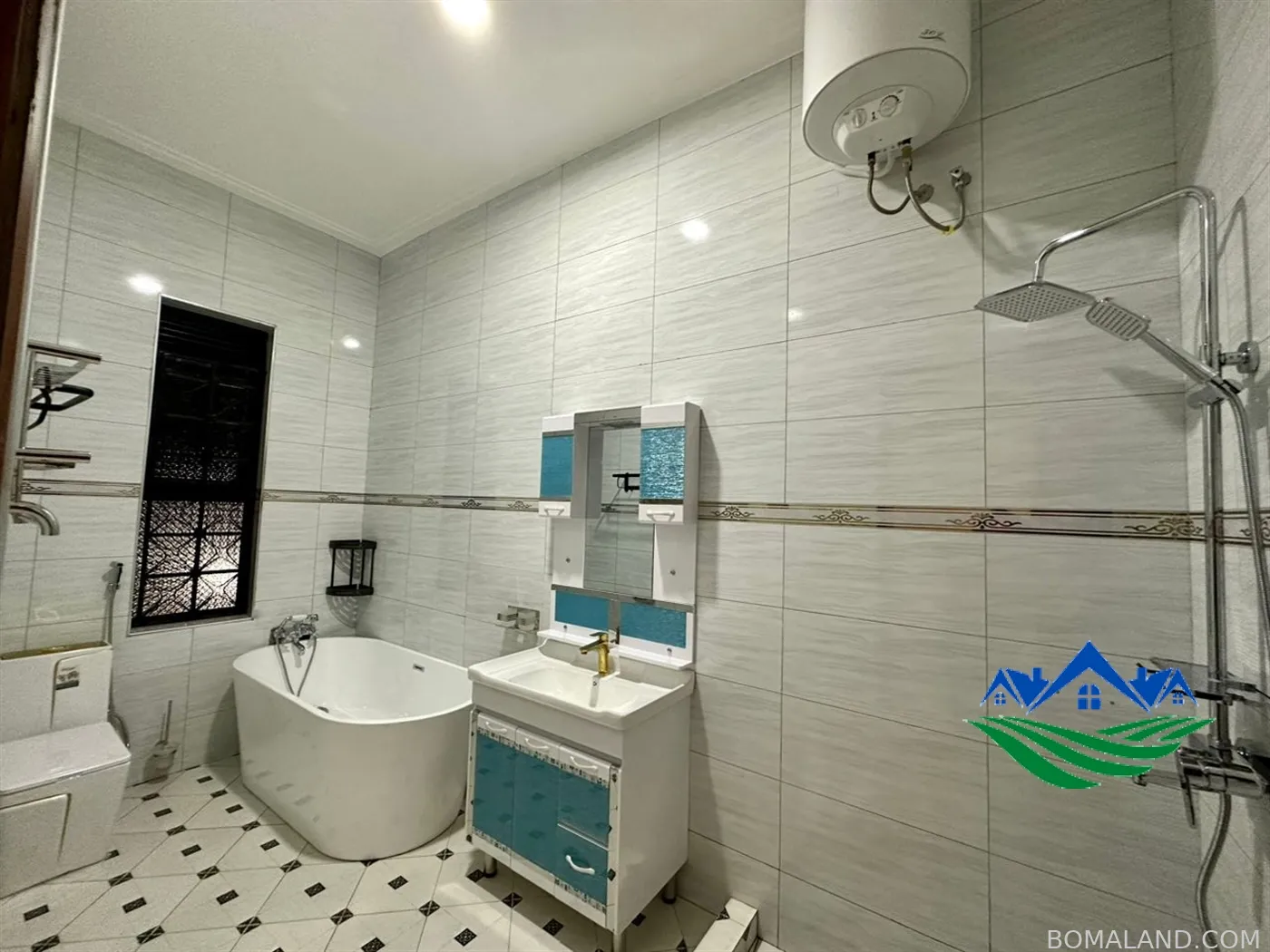 5 bedroom Mansion for sale in Bwebajja Wakiso Uganda