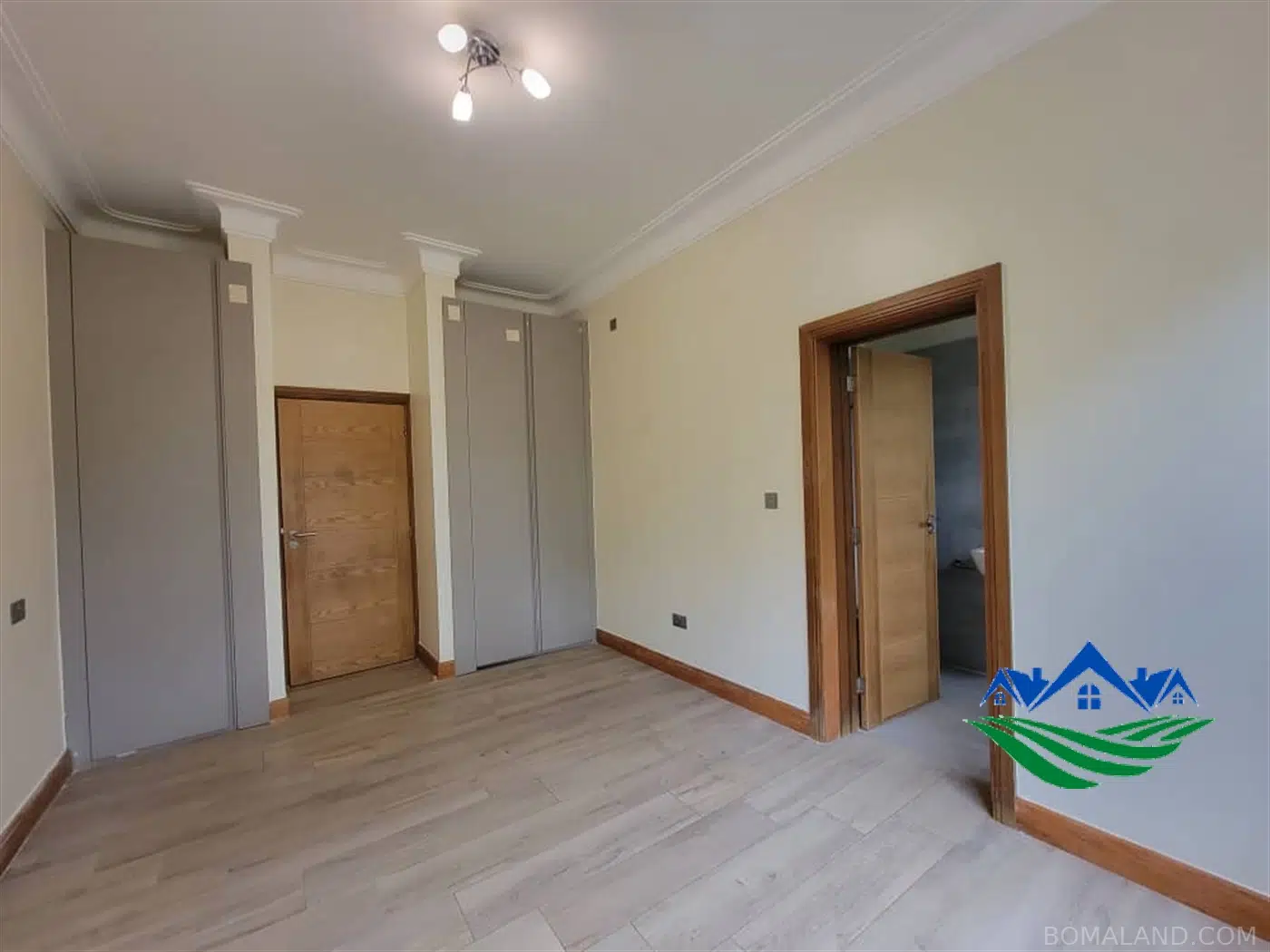 3 bedroom Condominium for sale in Bugoloobi Wakiso Uganda