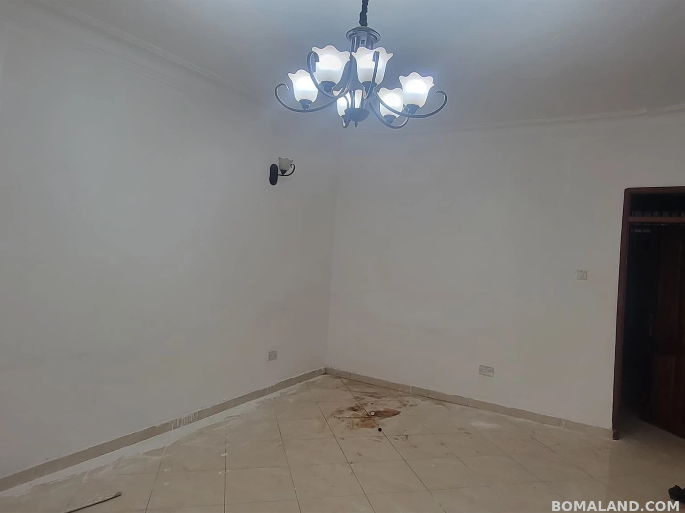 5 bedroom Storeyed house for sale in Ntinda Kampala Uganda