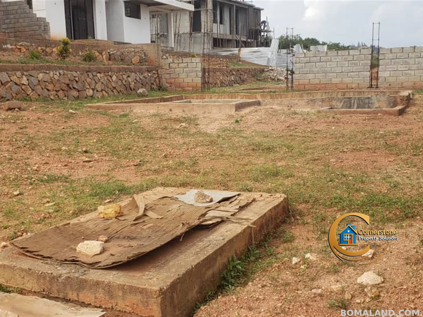 8 bedroom Storeyed house for sale in Lubowa Wakiso Uganda