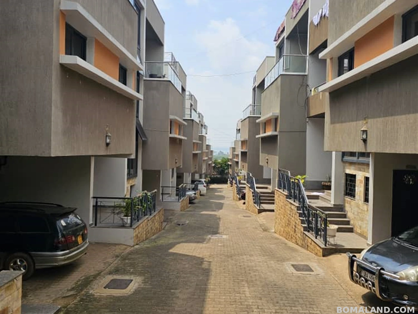 4 bedroom Duplex for rent in Munyonyo Kampala Uganda