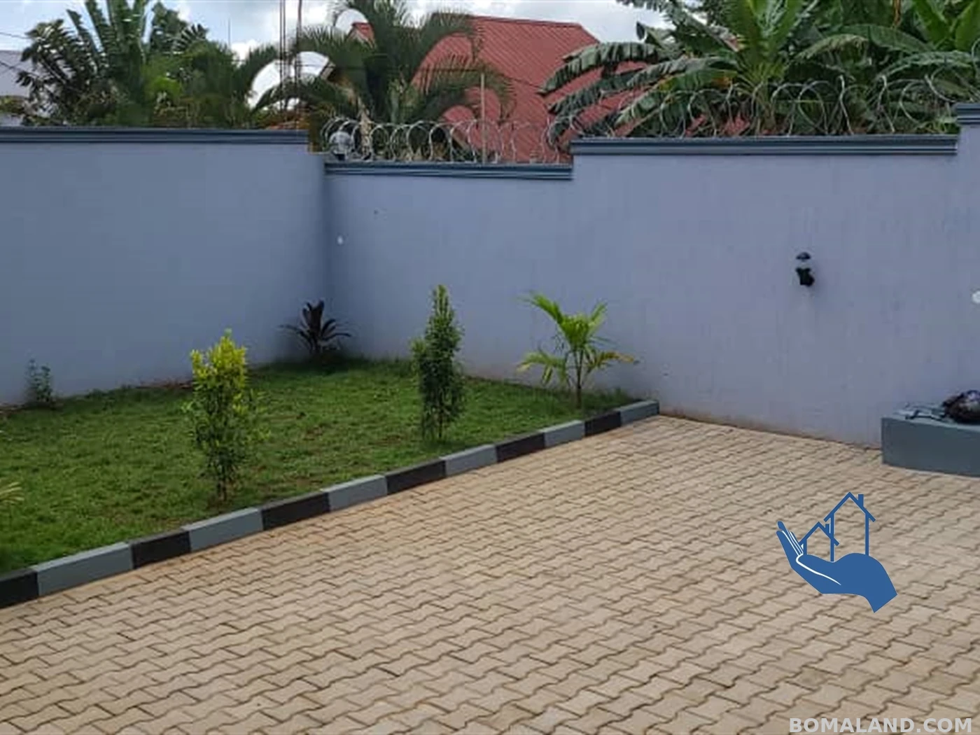 4 bedroom Bungalow for sale in Kitende Wakiso Uganda