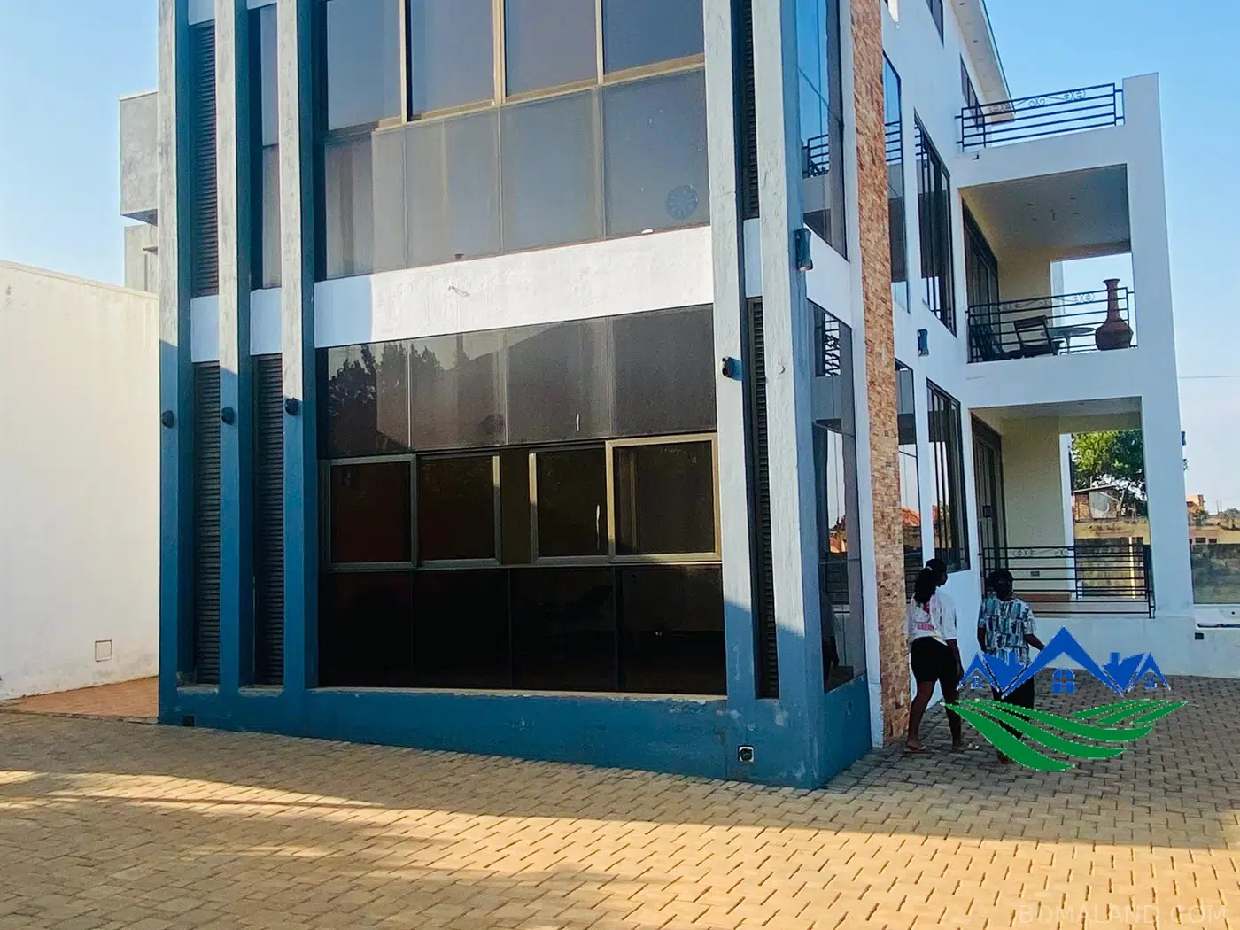 5 bedroom Mansion for sale in Garuga Wakiso Uganda