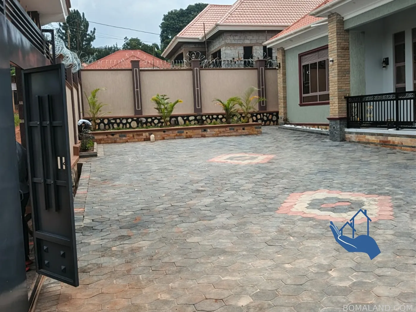 4 bedroom Bungalow for sale in Bwebajja Wakiso Uganda
