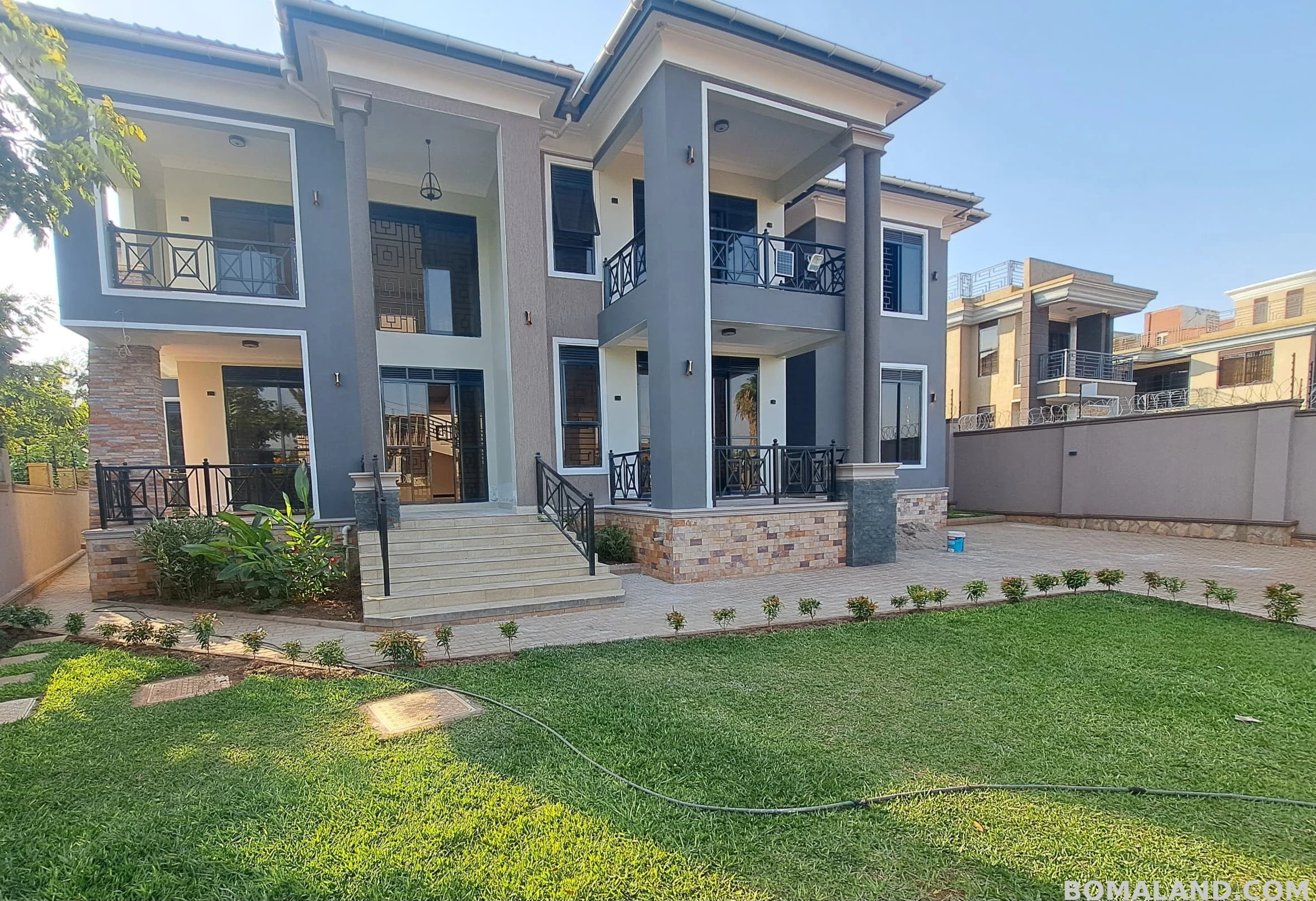 5 bedroom Storeyed house for sale in Naalya Wakiso Uganda