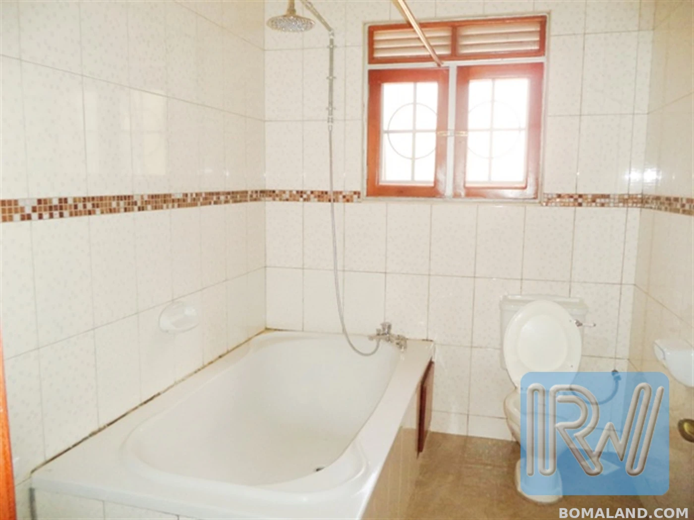 5 bedroom Storeyed house for sale in Entebbe Wakiso Uganda