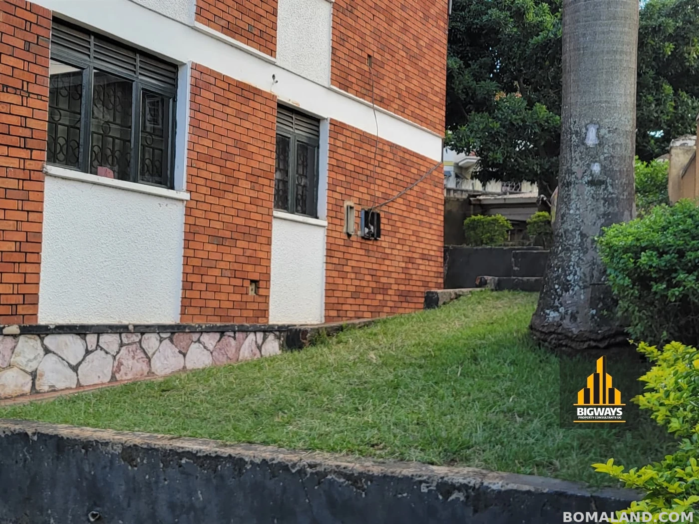 3 bedroom Apartment block for sale in Kisaasi Kampala Uganda