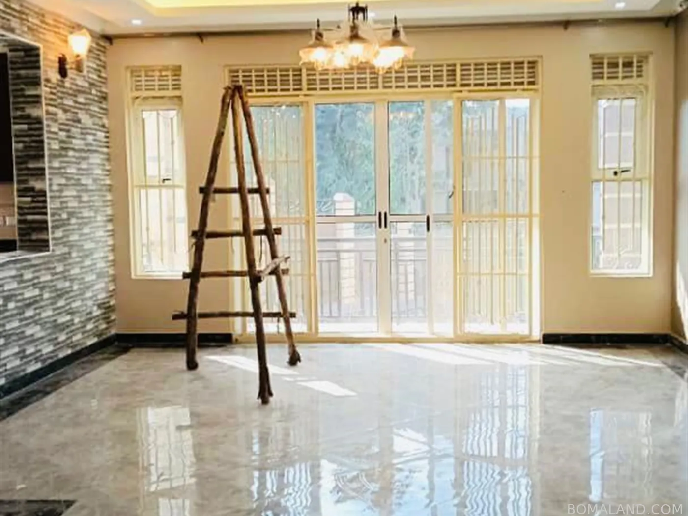 6 bedroom Mansion for sale in Bwebajja Wakiso Uganda