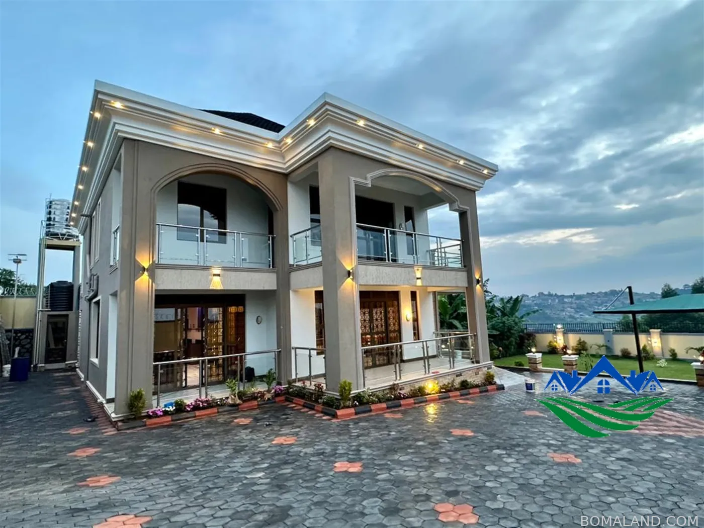 5 bedroom Mansion for sale in Bwebajja Wakiso Uganda