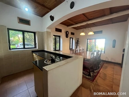 4 bedroom Storeyed house for rent in Ggaba Kampala Uganda