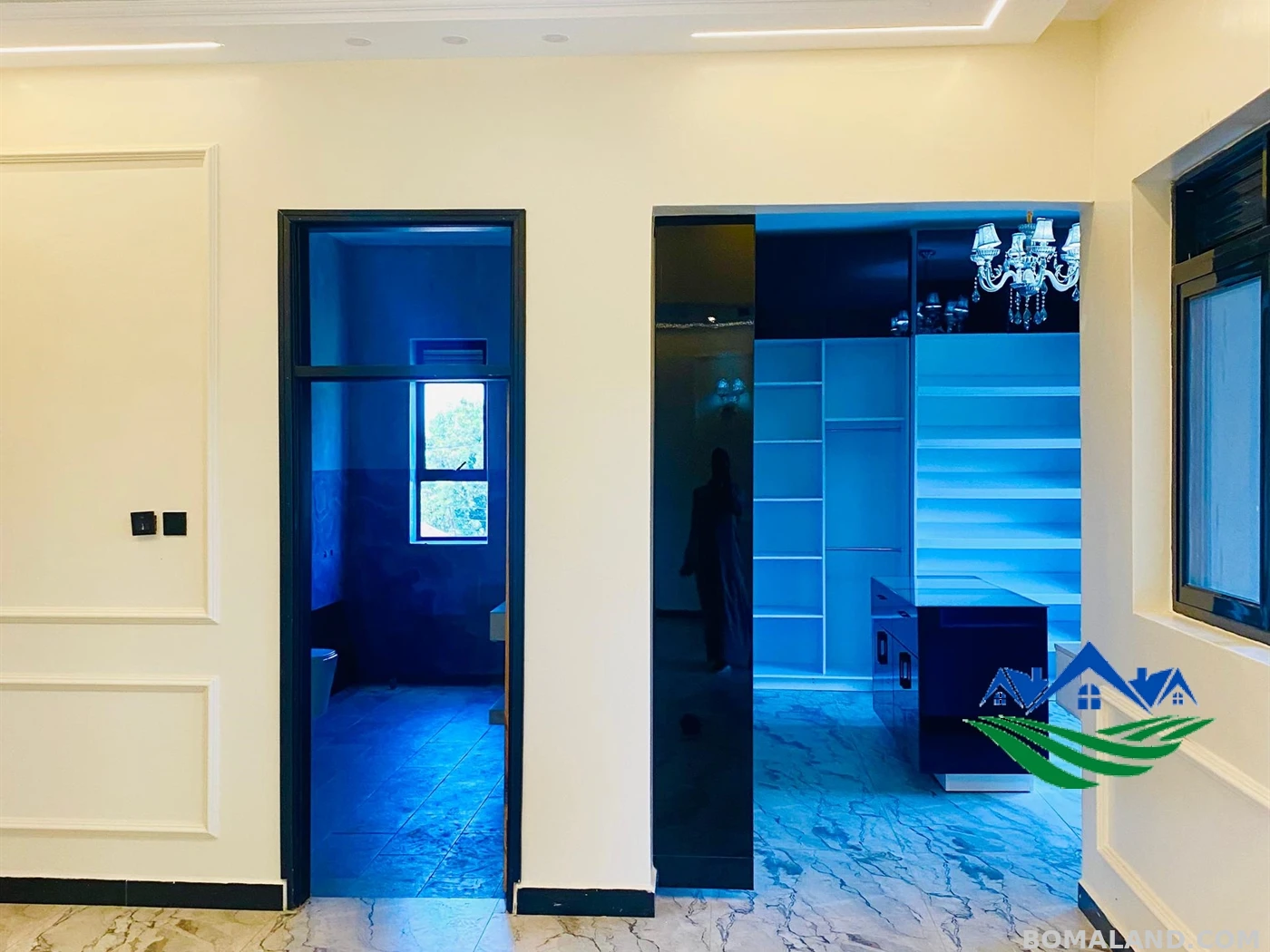 7 bedroom Mansion for sale in Munyonyo Wakiso Uganda