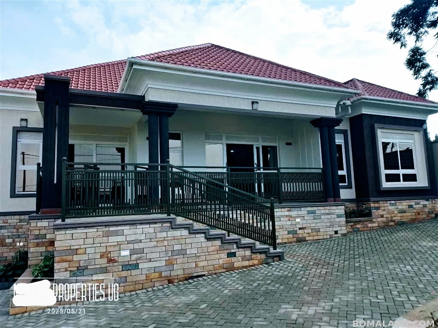 4 bedroom Bungalow for sale in Sonde Wakiso Uganda