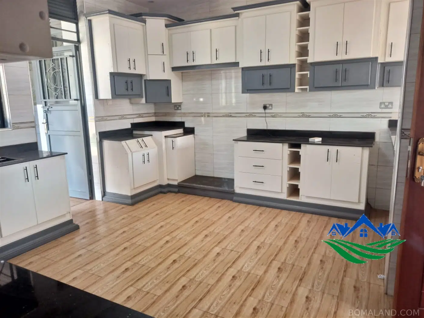 4 bedroom Storeyed house for sale in Kira Wakiso Uganda