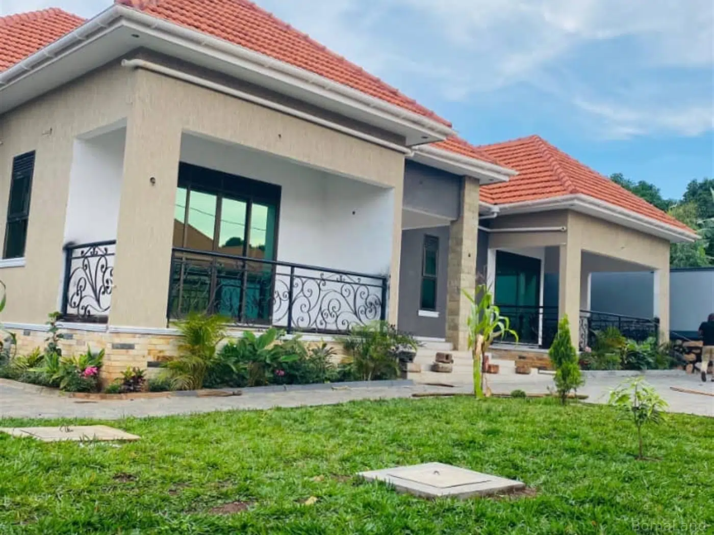 4 bedroom Bungalow for sale in Bwebajja Wakiso Uganda