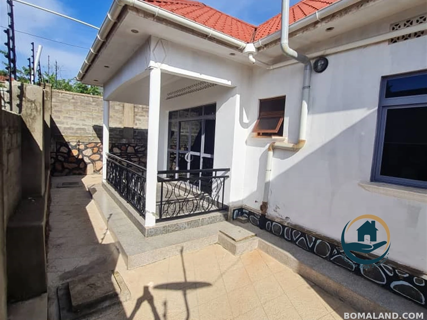 4 bedroom Bungalow for sale in Bwebajja Wakiso Uganda