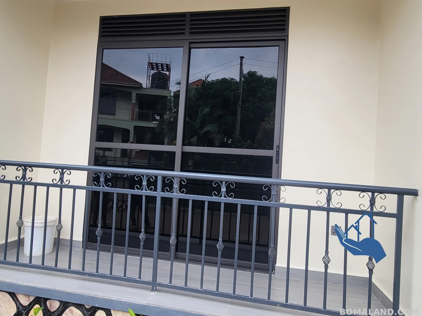 3 bedroom Apartment block for sale in Munyonyo Kampala Uganda