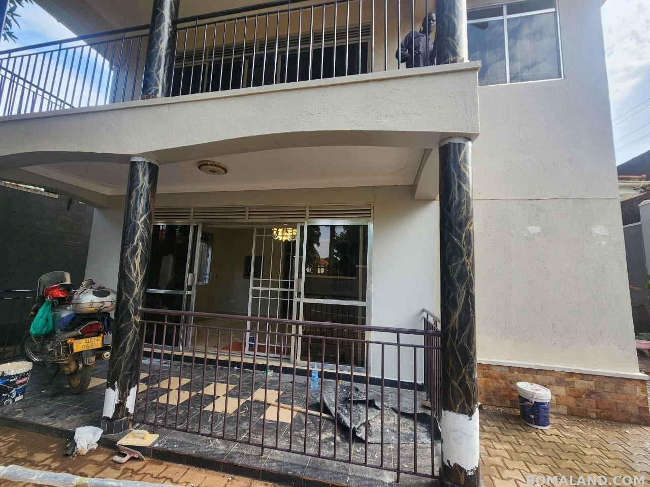 3 bedroom Storeyed house for rent in Naguru Kampala Uganda