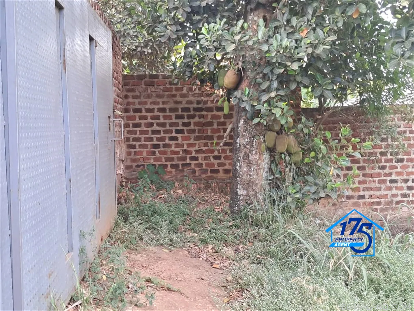 Multipurpose space for sale in Kyambogo Wakiso Uganda