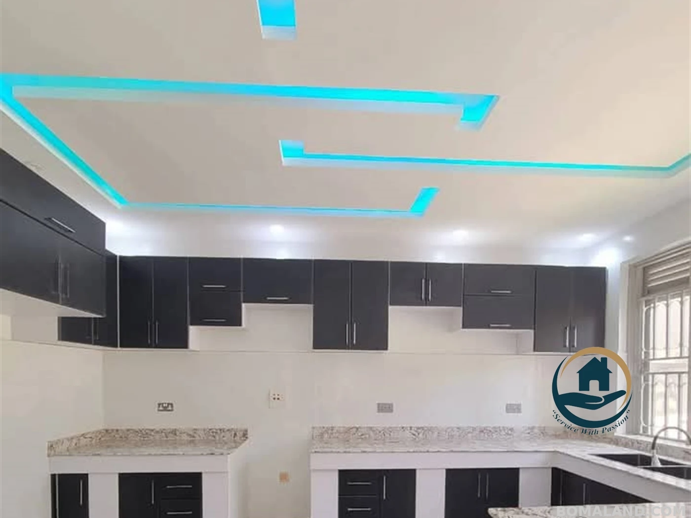 5 bedroom Town House for sale in Seguku Wakiso Uganda