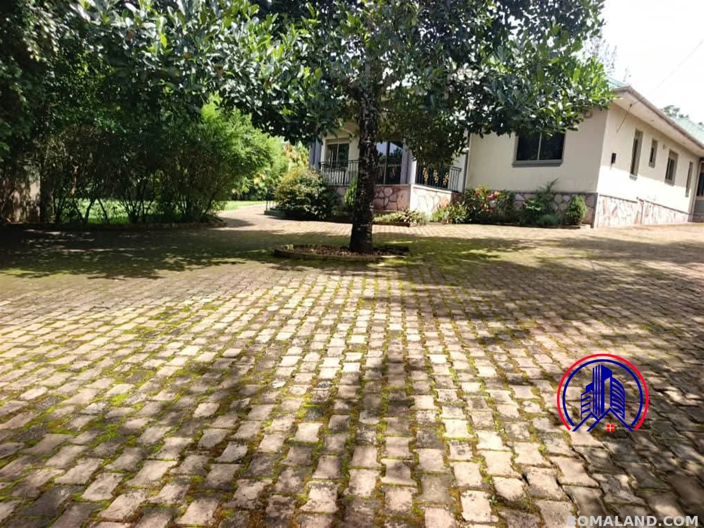 4 bedroom Bungalow for sale in Nkoowe Wakiso Uganda