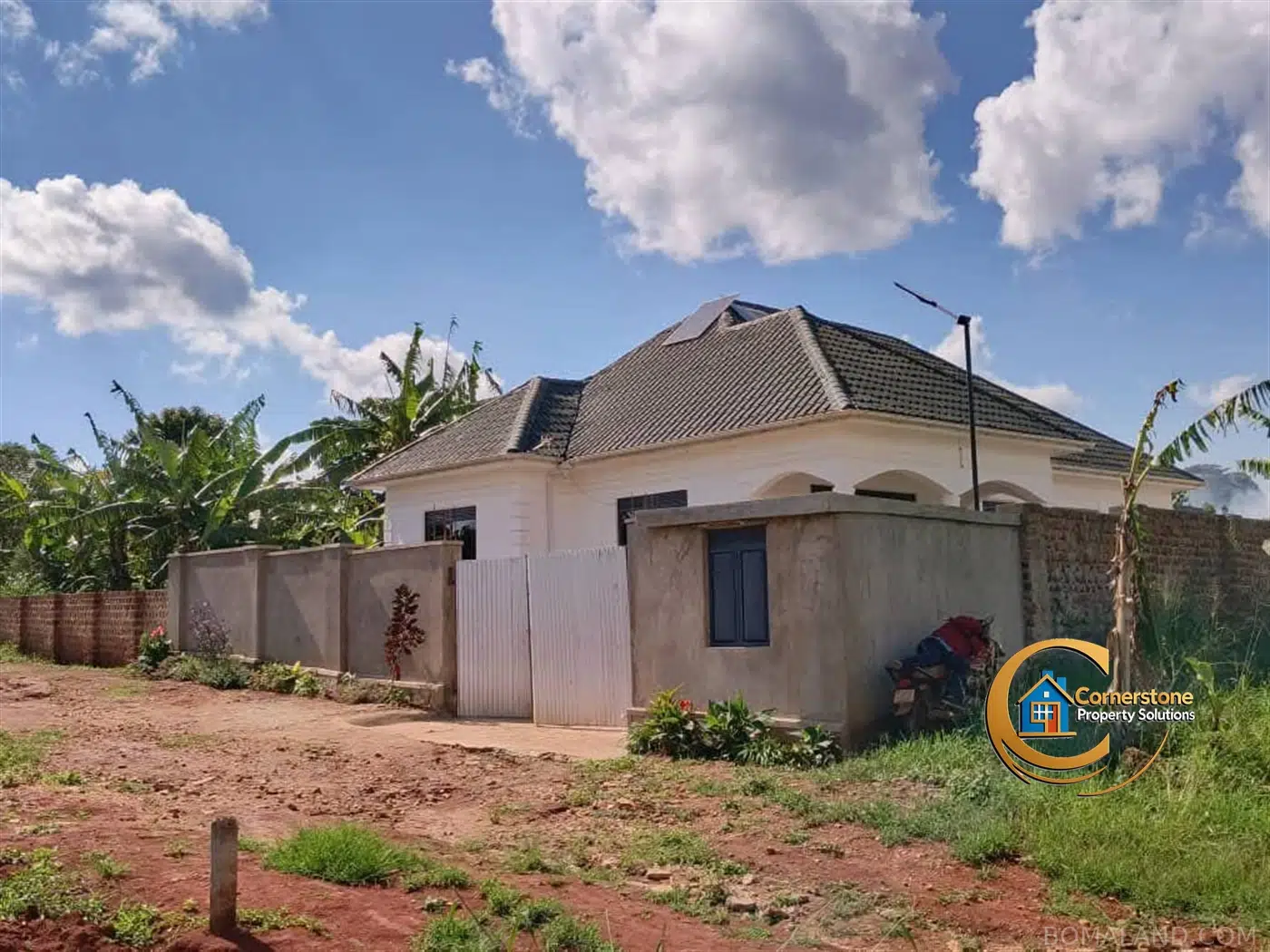 5 bedroom Bungalow for sale in Matugga Wakiso Uganda