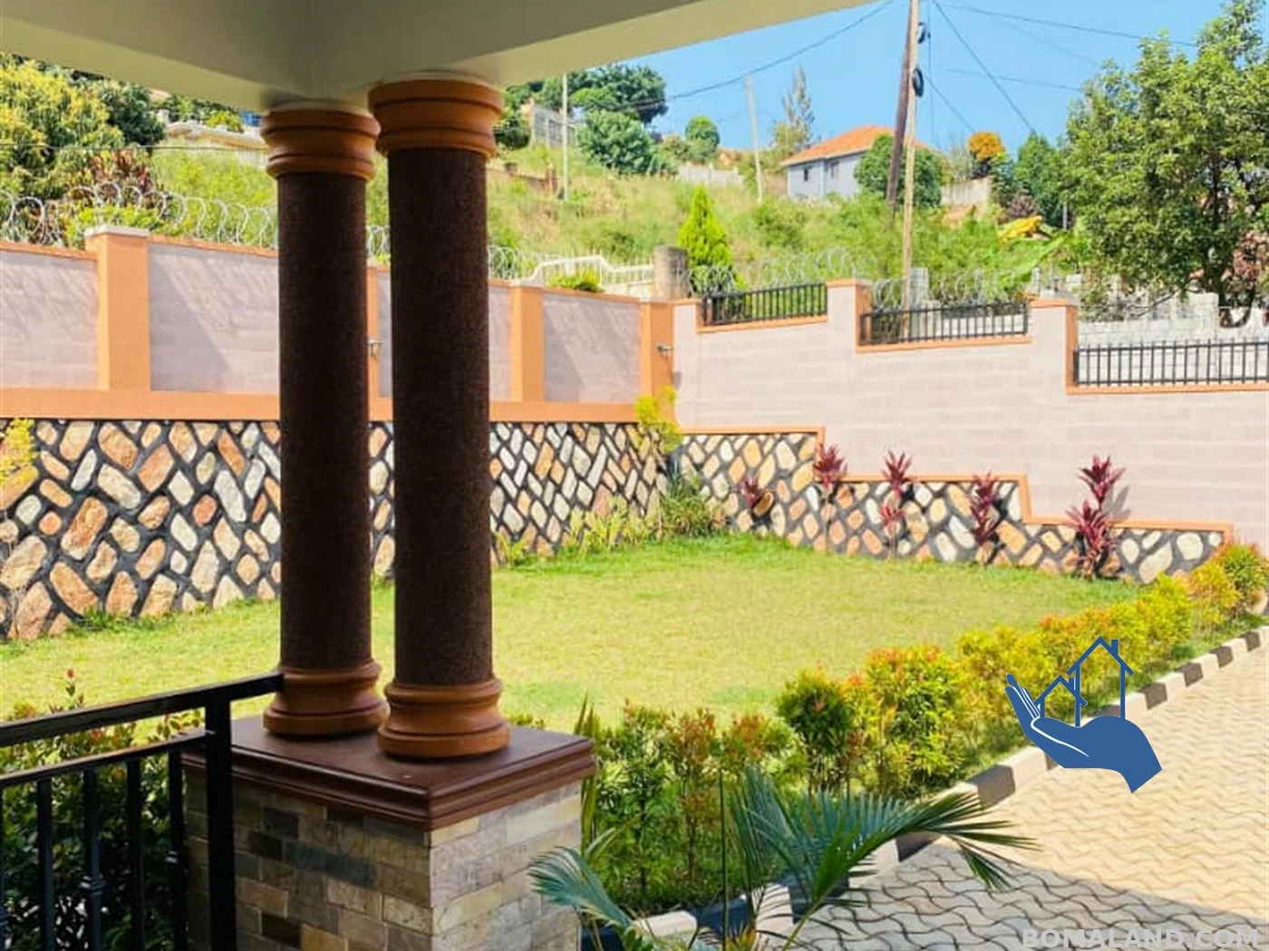 4 bedroom Bungalow for sale in Akright Wakiso Uganda