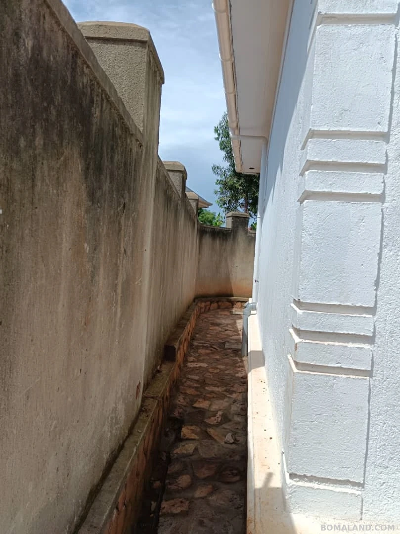 3 bedroom Bungalow for sale in Seguku Wakiso Uganda