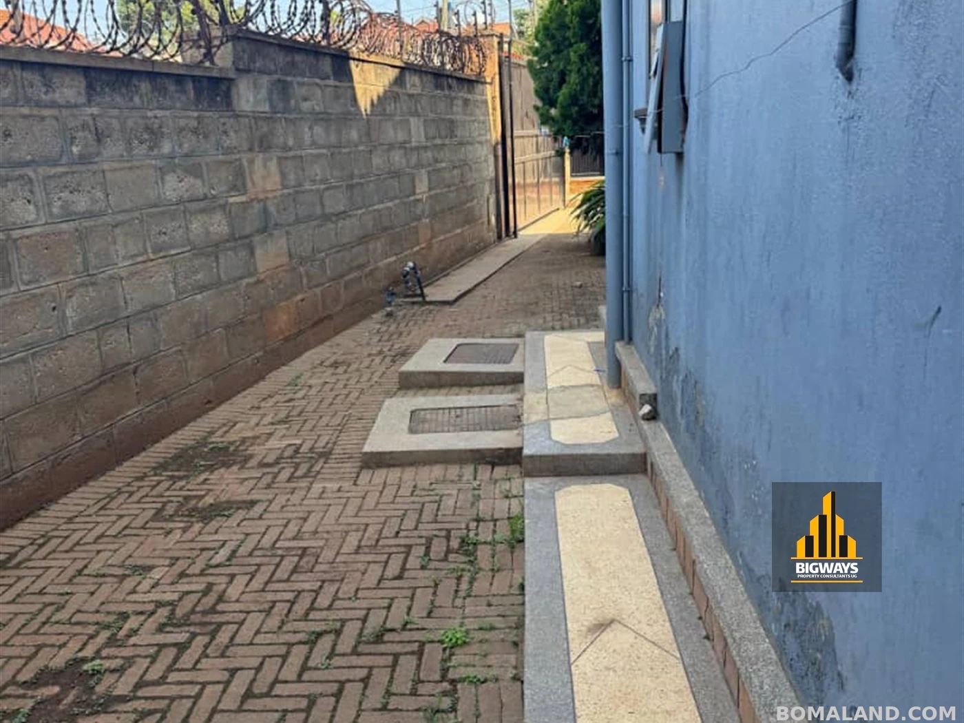 4 bedroom Storeyed house for sale in Naalya Wakiso Uganda