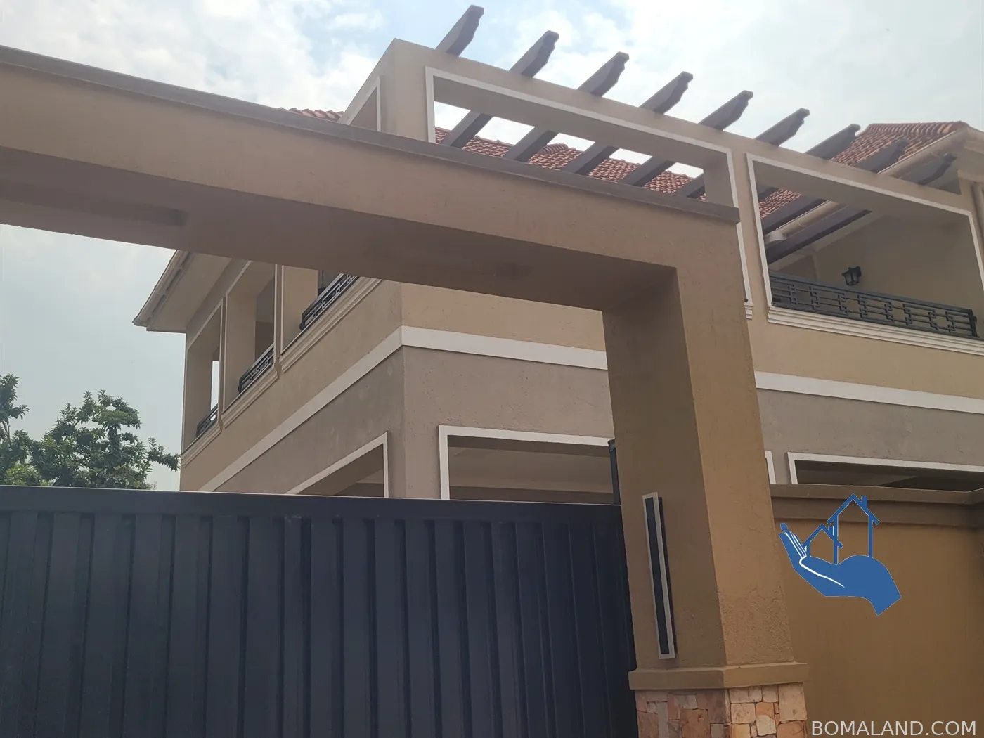 5 bedroom Mansion for sale in Bbunga Kampala Uganda