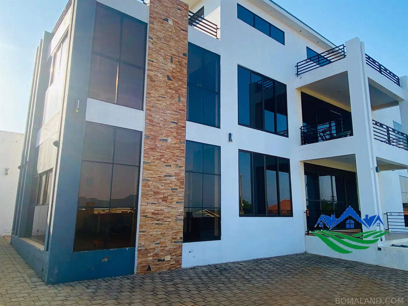 5 bedroom Mansion for sale in Garuga Wakiso Uganda