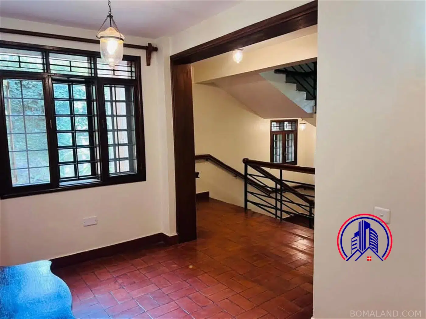 6 bedroom Mansion for rent in Mbuya Kampala Uganda