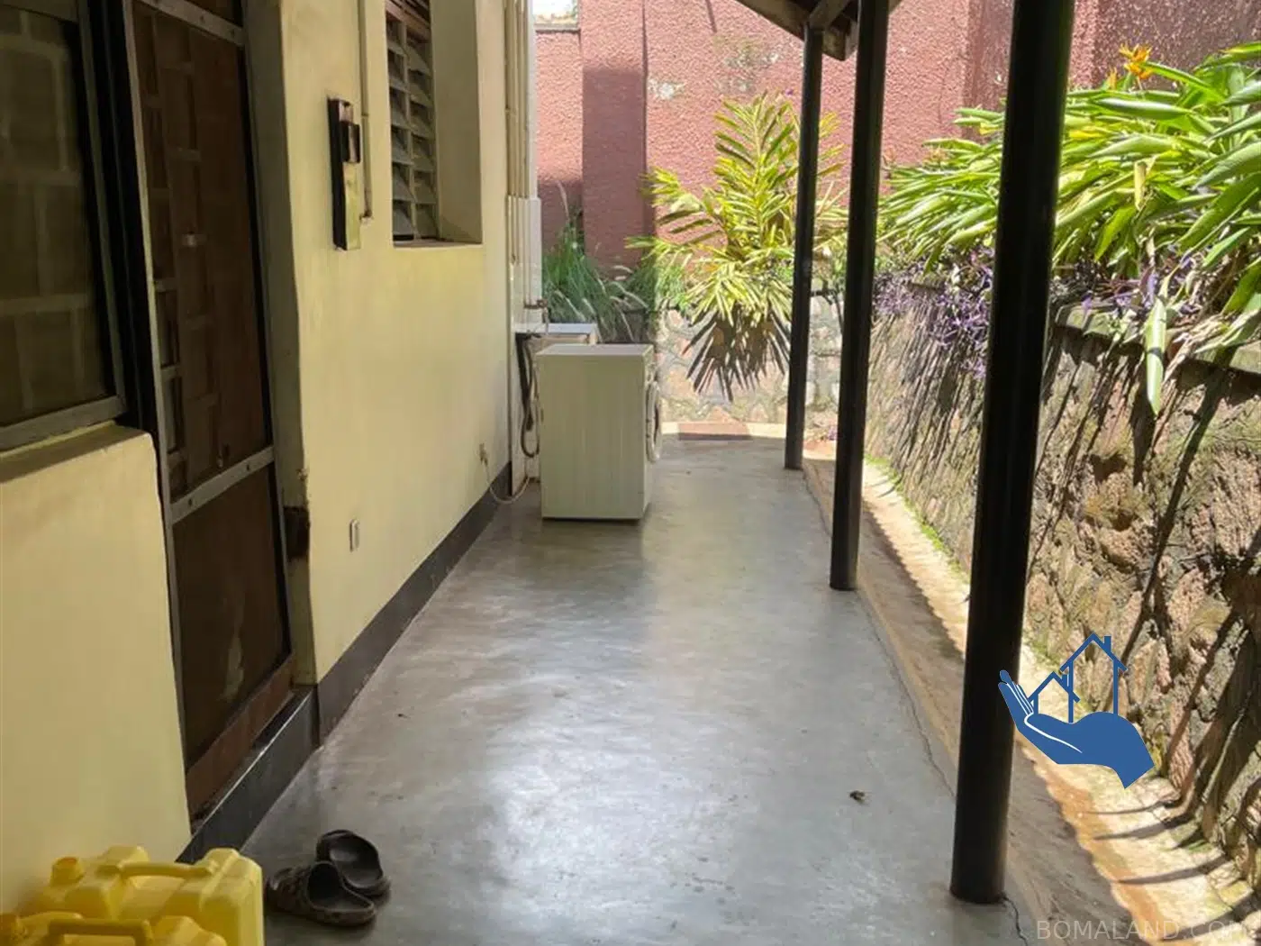 4 bedroom Bungalow for sale in Kansanga Kampala Uganda